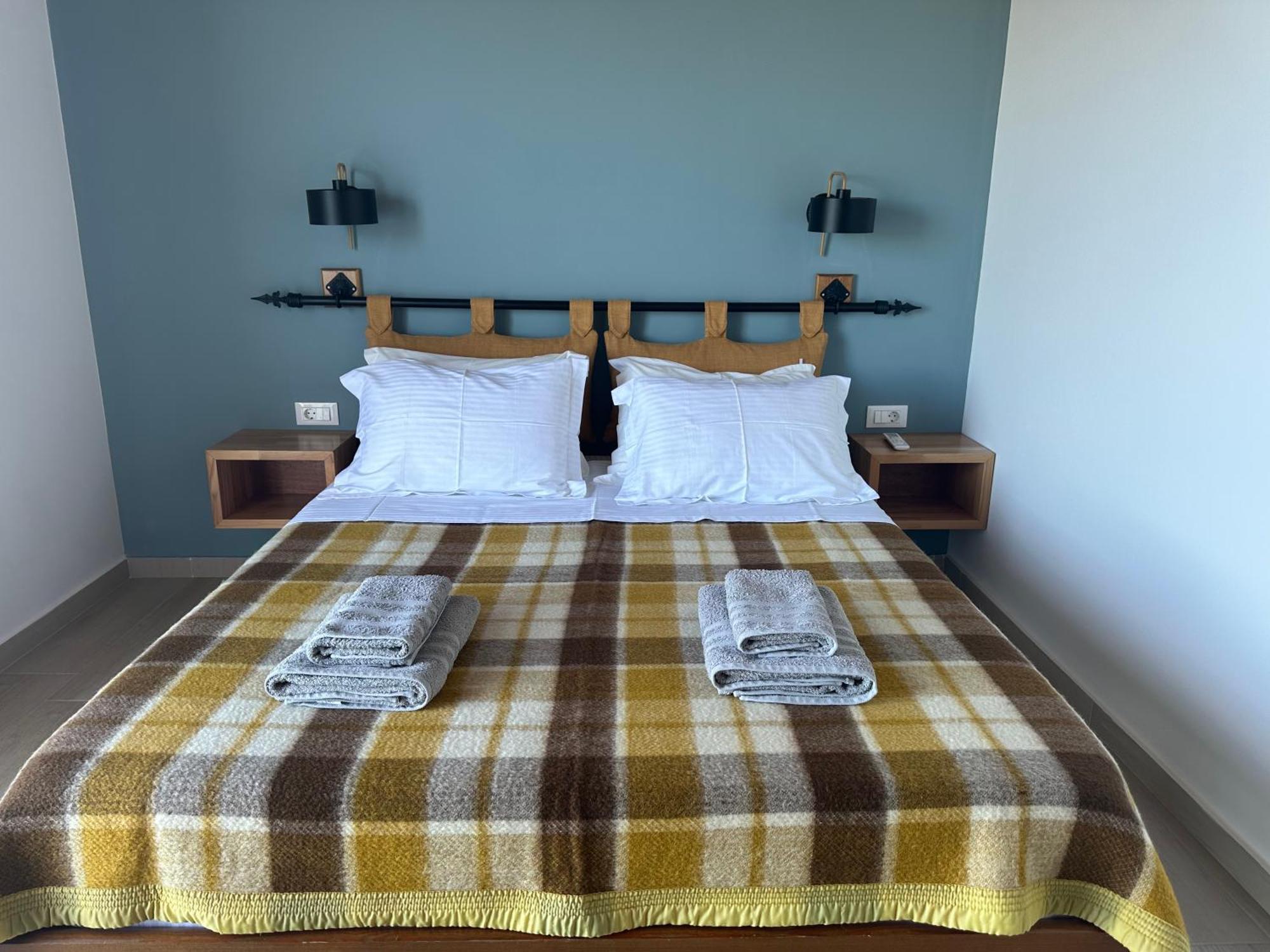 Elea Guesthouse Himare Eksteriør bilde