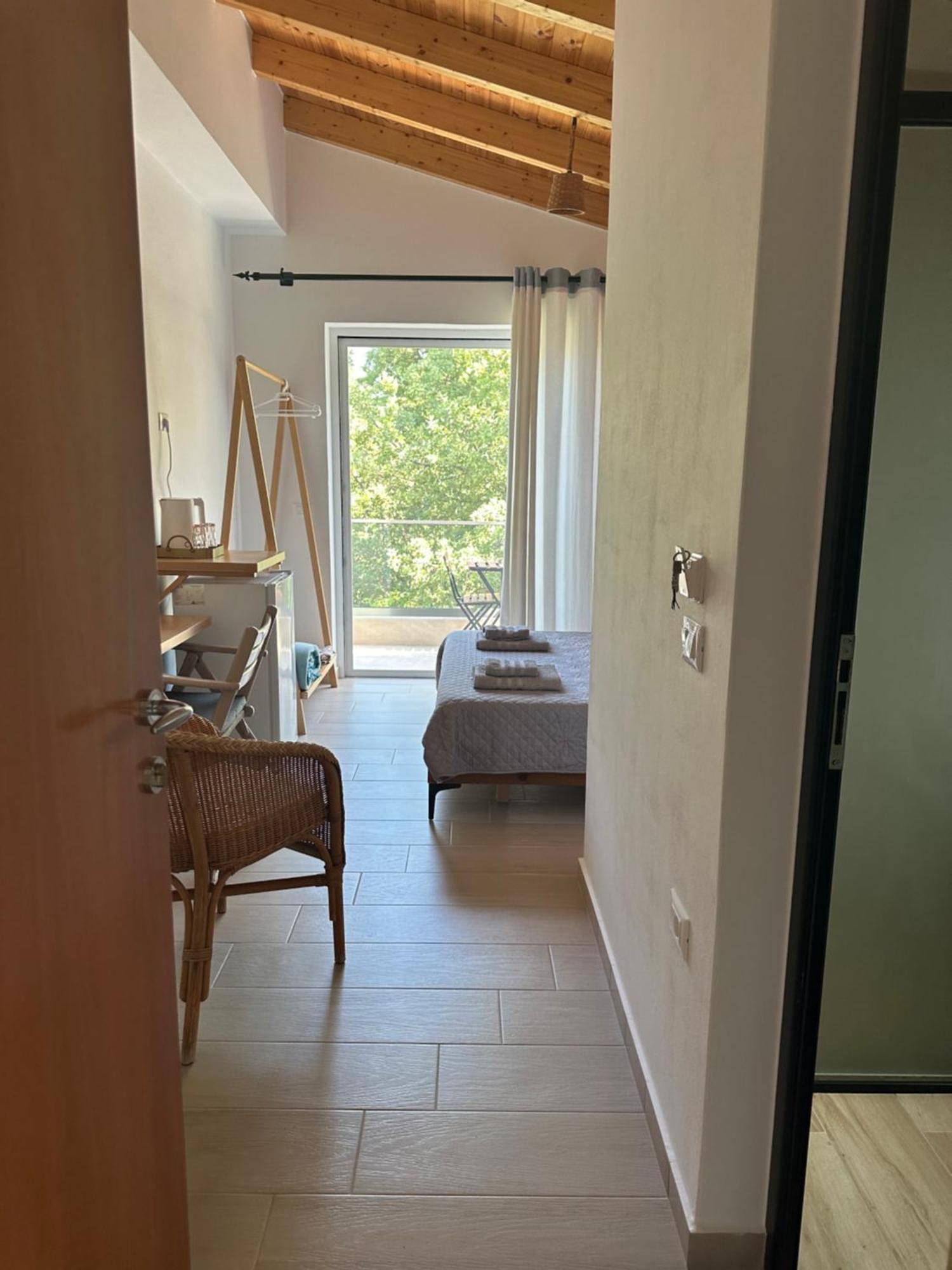Elea Guesthouse Himare Eksteriør bilde
